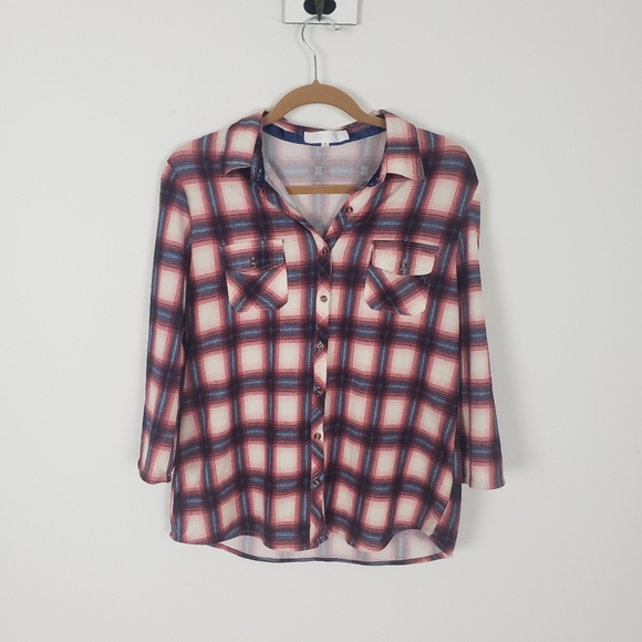 5/$12 Women’s Eden & Olivia Knit Top Button Up Shirt - Picture 1 of 10